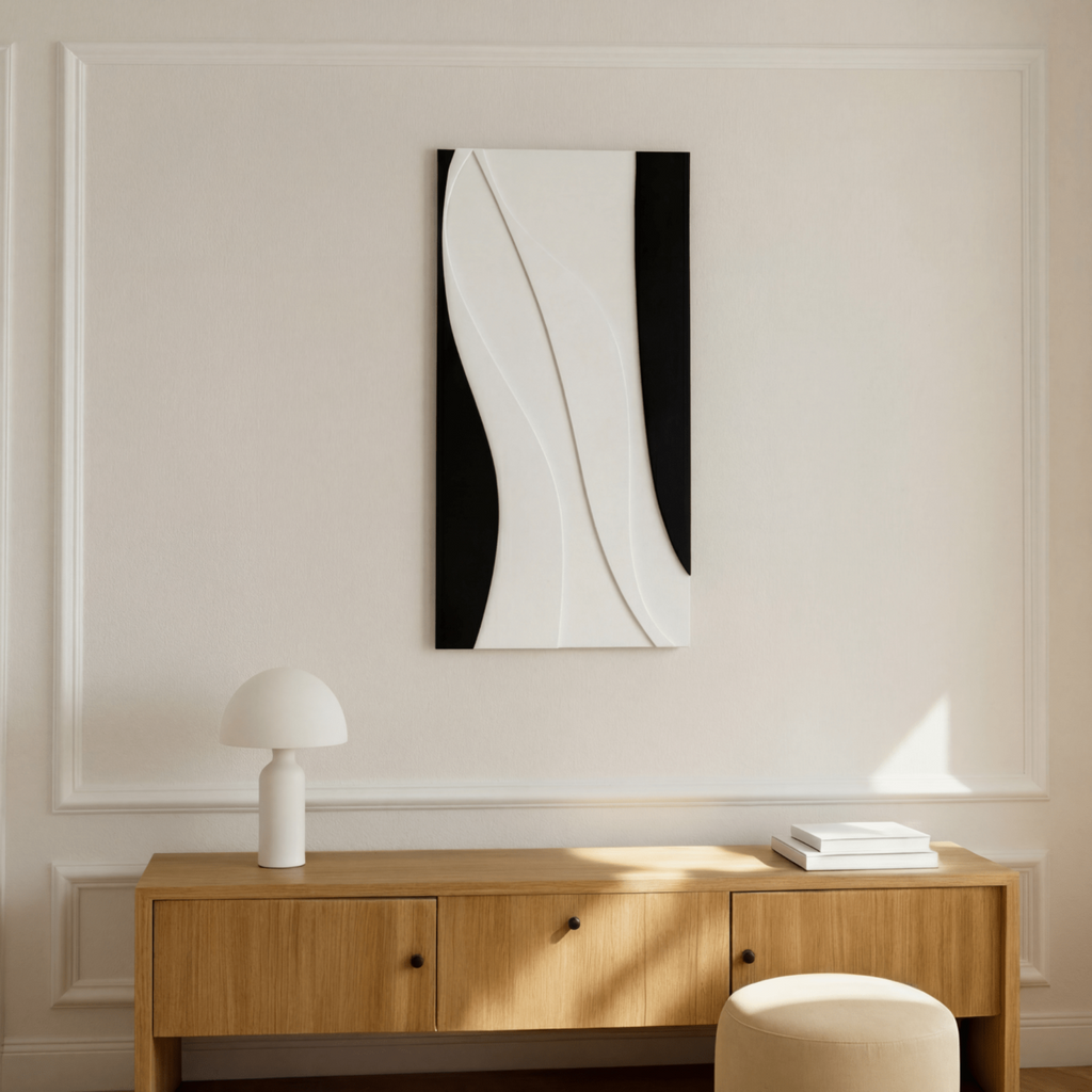 Embrace x Elizabeth | color: Black & White; Frame style: Single / Right